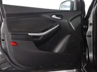 Ford Focus ZETEC 34