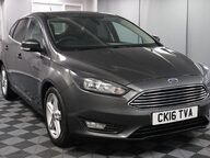 Ford Focus ZETEC 6