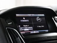 Ford Focus ZETEC 38