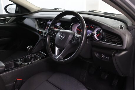 Vauxhall Insignia DESIGN NAV ECOTEC 4