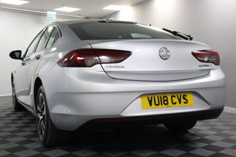 Vauxhall Insignia DESIGN NAV ECOTEC 29