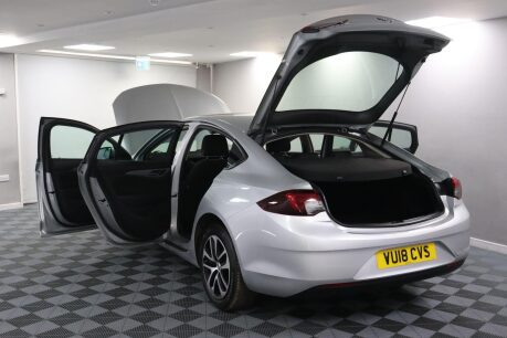 Vauxhall Insignia DESIGN NAV ECOTEC 21