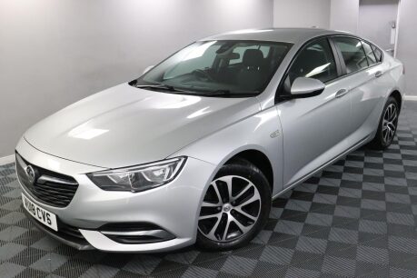 Vauxhall Insignia DESIGN NAV ECOTEC 20