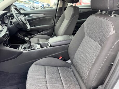 Vauxhall Insignia DESIGN NAV ECOTEC 15