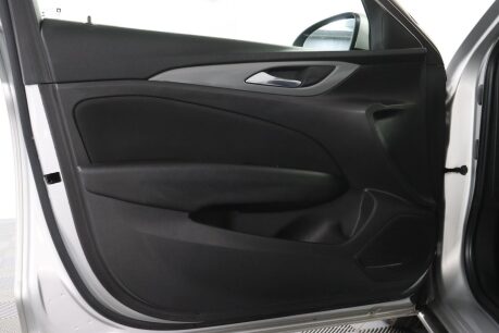Vauxhall Insignia DESIGN NAV ECOTEC 43