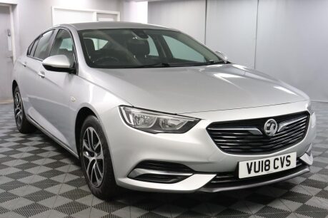 Vauxhall Insignia DESIGN NAV ECOTEC 30