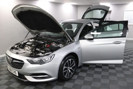 Vauxhall Insignia DESIGN NAV ECOTEC 16