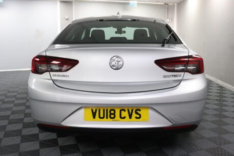 Vauxhall Insignia DESIGN NAV ECOTEC 8