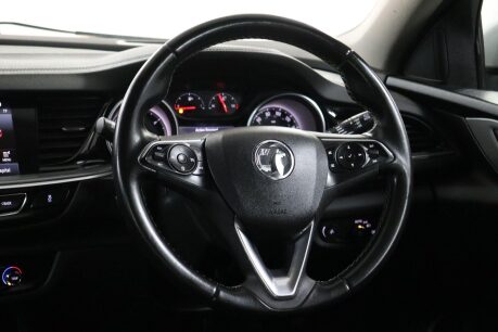 Vauxhall Insignia DESIGN NAV ECOTEC 45