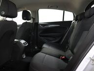 Vauxhall Insignia DESIGN NAV ECOTEC 40