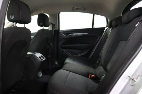 Vauxhall Insignia DESIGN NAV ECOTEC 40
