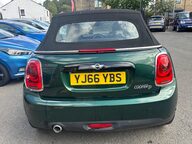 Mini Convertible COOPER D 8