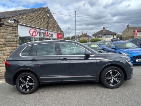 Volkswagen Tiguan SE TSI BLUEMOTION TECHNOLOGY 8