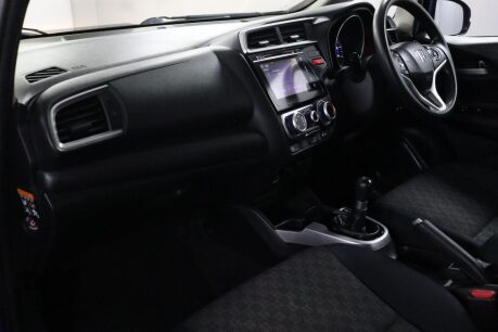 Honda Jazz I-VTEC SE 24