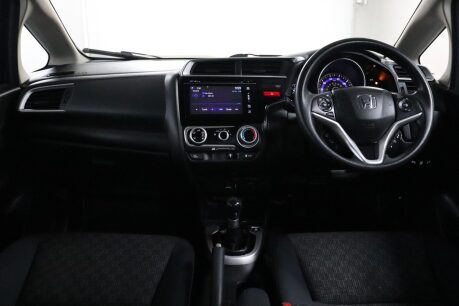 Honda Jazz I-VTEC SE 25