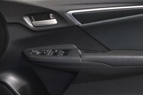 Honda Jazz I-VTEC SE 27