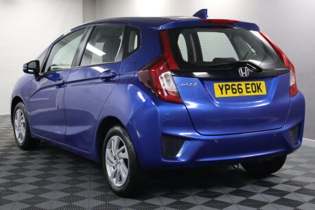 Honda Jazz I-VTEC SE 6