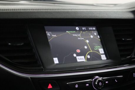 Vauxhall Insignia SRI VX-LINE NAV 38