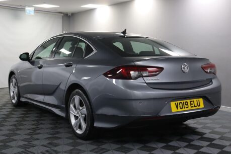 Vauxhall Insignia SRI VX-LINE NAV 10