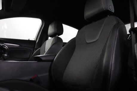 Vauxhall Insignia SRI VX-LINE NAV 35