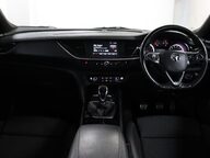 Vauxhall Insignia SRI VX-LINE NAV 40