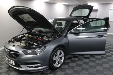 Vauxhall Insignia SRI VX-LINE NAV 16