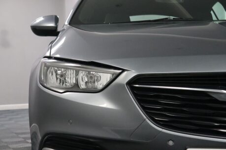 Vauxhall Insignia SRI VX-LINE NAV 25
