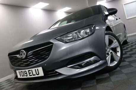 Vauxhall Insignia SRI VX-LINE NAV 32