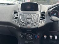 Ford Fiesta ST-LINE 18