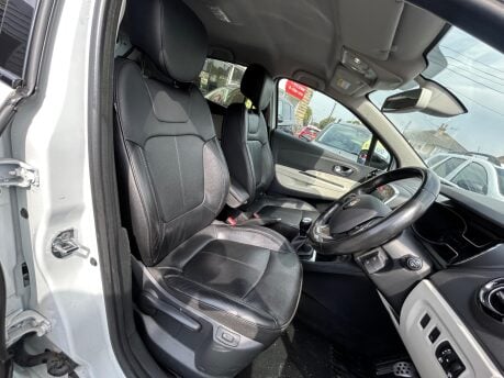 Renault Captur GT LINE TCE 10