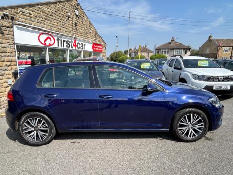 Volkswagen Golf SE TSI DSG 8