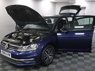 Volkswagen Golf SE TSI DSG 16