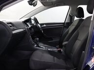 Volkswagen Golf SE TSI DSG 42