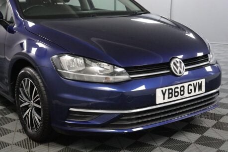 Volkswagen Golf SE TSI DSG 26