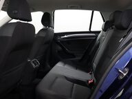 Volkswagen Golf SE TSI DSG 41