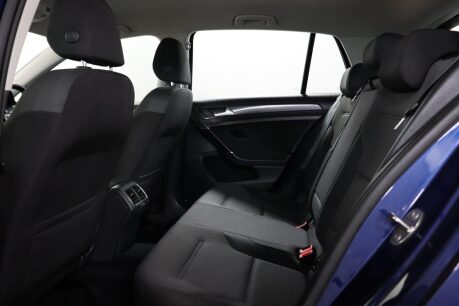 Volkswagen Golf SE TSI DSG 41