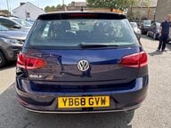 Volkswagen Golf SE TSI DSG 7