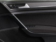 Volkswagen Golf SE TSI DSG 36