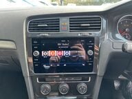 Volkswagen Golf SE TSI DSG 17