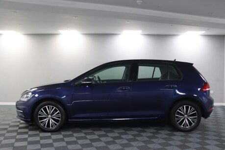 Volkswagen Golf SE TSI DSG 18
