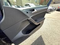 Volkswagen Golf SE TSI DSG 15