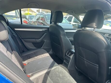 Skoda Octavia SE L TSI 11