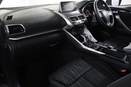Mitsubishi Eclipse Cross 3 34