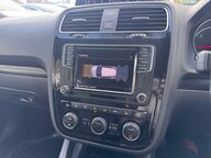 Volkswagen Scirocco R LINE TDI BLUEMOTION TECHNOLOGY 13