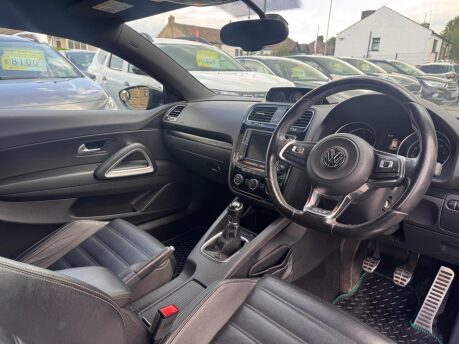 Volkswagen Scirocco R LINE TDI BLUEMOTION TECHNOLOGY 10