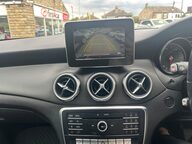 Mercedes-Benz GLA GLA 200 SE EXECUTIVE 17