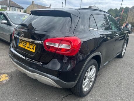 Mercedes-Benz GLA GLA 200 SE EXECUTIVE 9