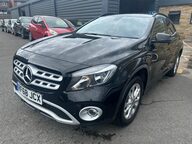 Mercedes-Benz GLA GLA 200 SE EXECUTIVE 5