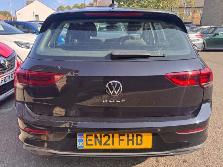 Volkswagen Golf LIFE TDI 6