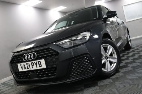Audi A1 SPORTBACK TFSI TECHNIK 32